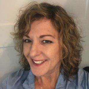 Meet your Posher, Annie